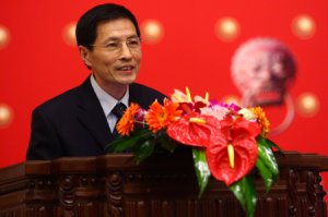 揭幕式-郑砚农谈全球化下的中国公关业