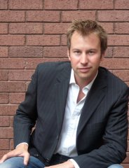 高诚公关全球总裁Jonathan Hughes调任香港